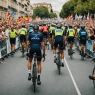 Sikkerhedsudfordringer ved Vuelta a España: Demonstrationer ændrer etapeafslutning